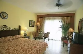 فندق Royal Club Grand كوزوميل 4*,